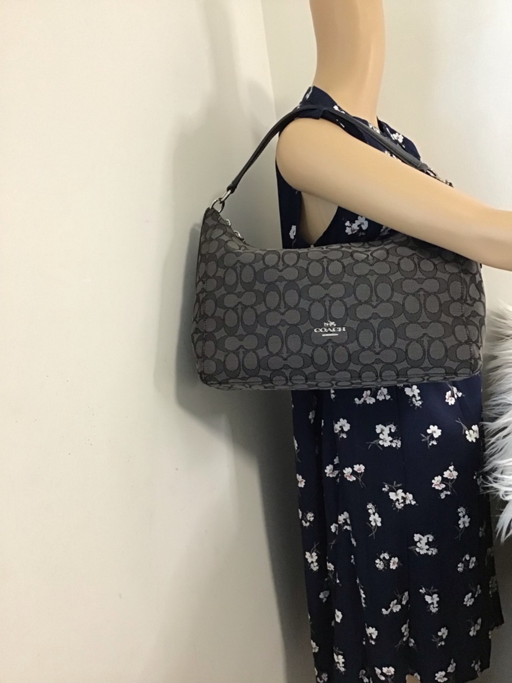 COACH EAST/WEST CELESTE HOBO SIGNATURE BAG BLACK SMOKE/BLACK PRISTINE - Picture 10 of 14